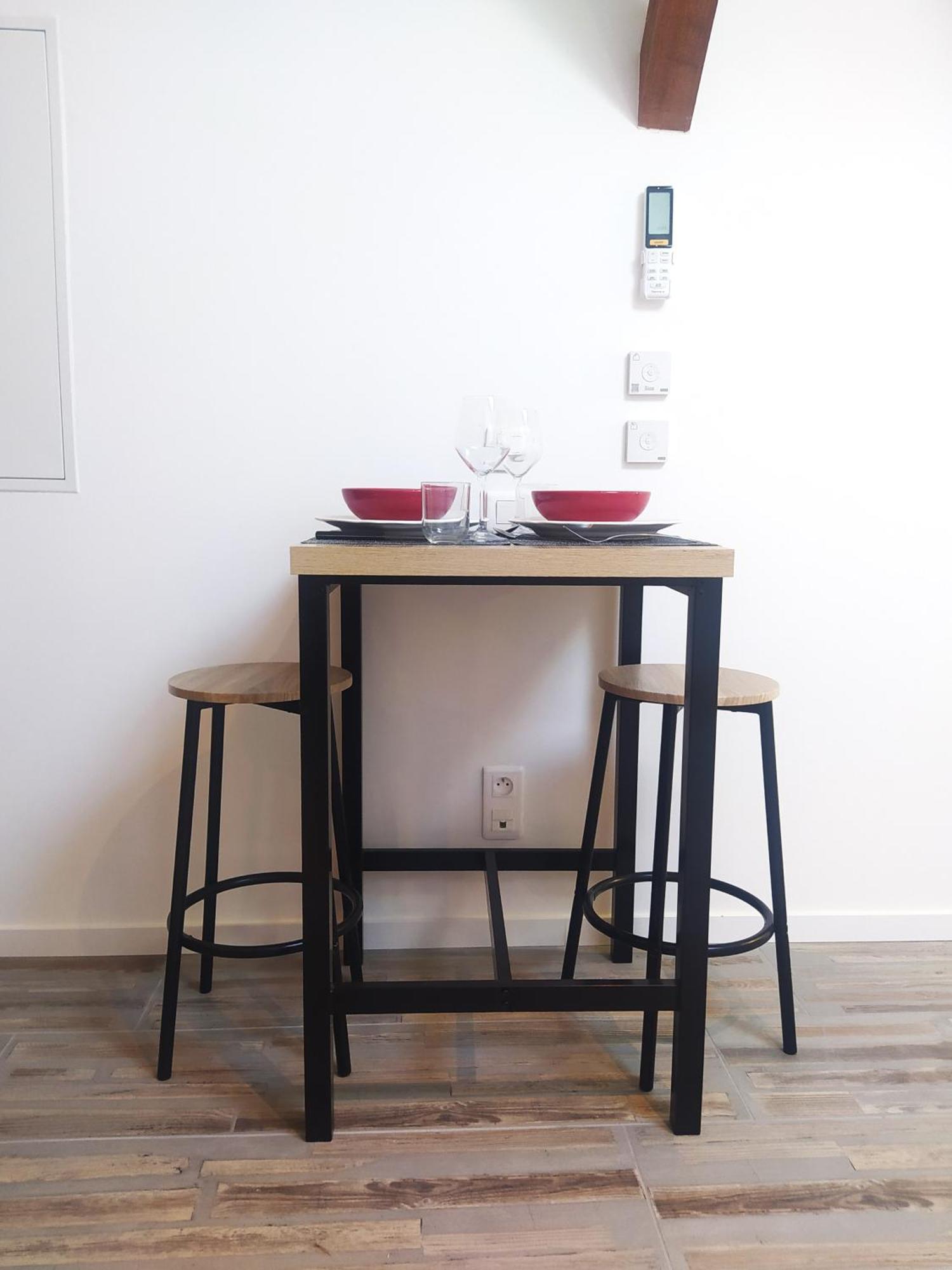 Apartment Mansardee Independante, 25min Lyon-villefranche *